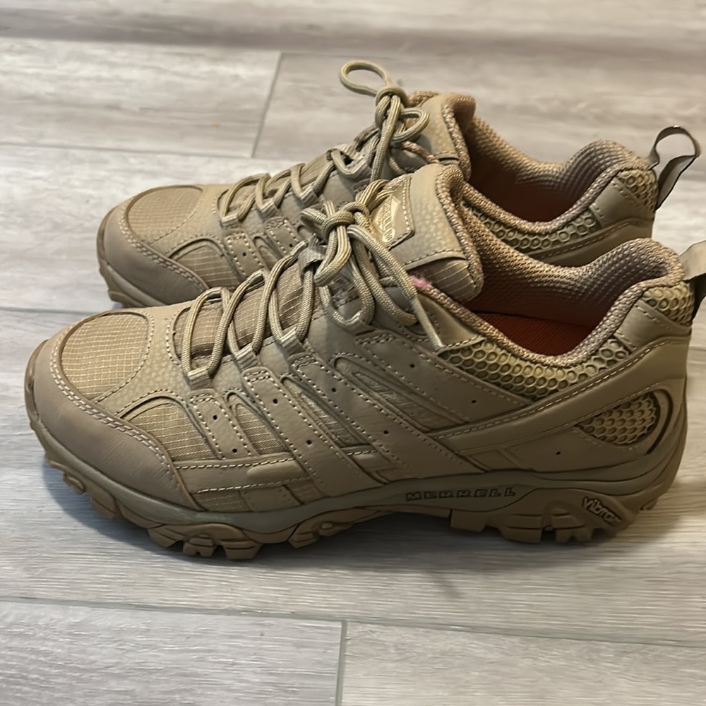 Merrell hiking shoe